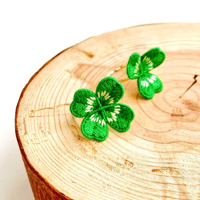 【本店11F】4/25 kanaと作る立体刺繍のクローバー