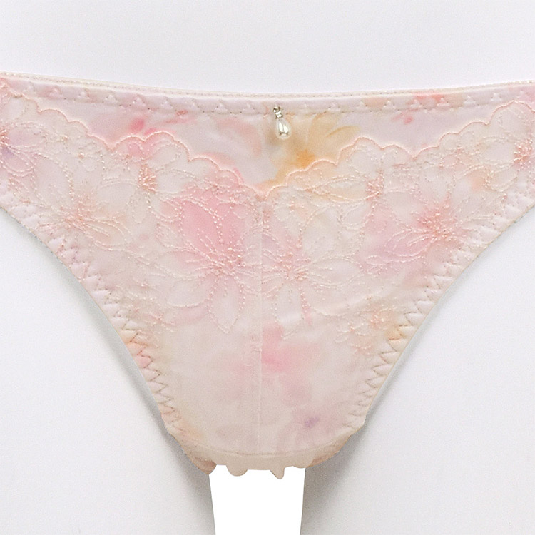 IBN308|アンテシュクレ intesucre らくしてキレイ ノンワイヤー ブラセット ナチュラルバストメイク 全3色 B-E/65-75