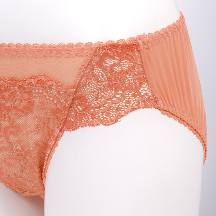 IBT361S|アンテシュクレ intesucre narue×intesucre バストアップブラ ブラセット ふっくらデコルテメイク BCDEFカップ アンダー65/70/75cm