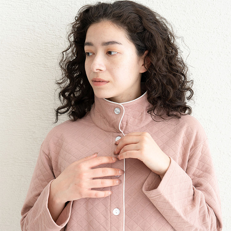 D93501-39|リオ RIO 着る保湿クリーム ソフトキルト 2wayネックスリーピングウェア ルームウェア 上下セット M/L