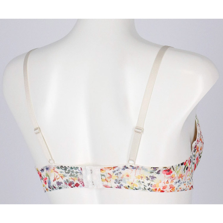BUN223|ウンナナクール une nana cool MADE WITH LIBERTY FABRIC リボンブラ 胸もとフィットながもち~動いても、キレイはつづく~ ブラジャー単品 BCDEFFカップ アンダー 65/70/75cm