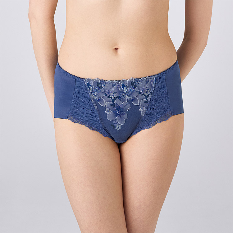 TR636PT|トリンプ 天使のブラ 魔法のハリ感 TR636シリーズ ボーイレングスショーツ M/L