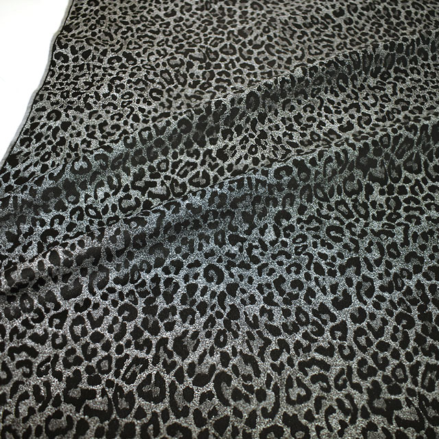 ジャガード生地 メタリックパンサー(028-10120) OK28.シルバー 10Aa05_