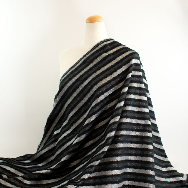 生地 デゼルトジャガード(10103) 22.黒/シルバー 10Aa02_