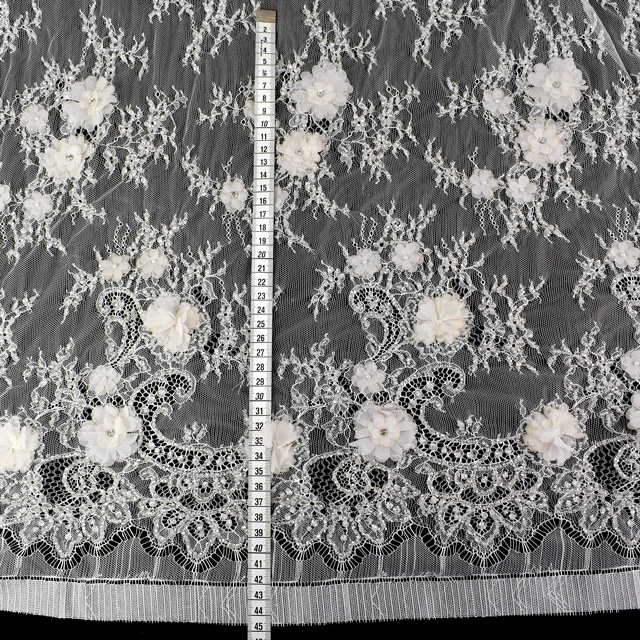 生地 フラワーオーバーレース/インド製ビーズリバーレース (13131) IVORY 10Bn99_