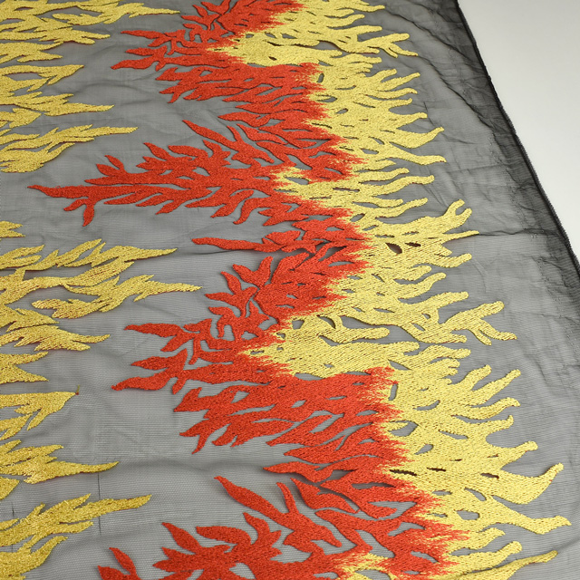 生地 ファイヤーレース (194308) 2.赤×黄×黒地 10Ac04_