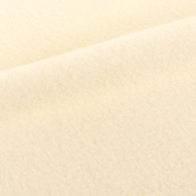 2.オフホワイト