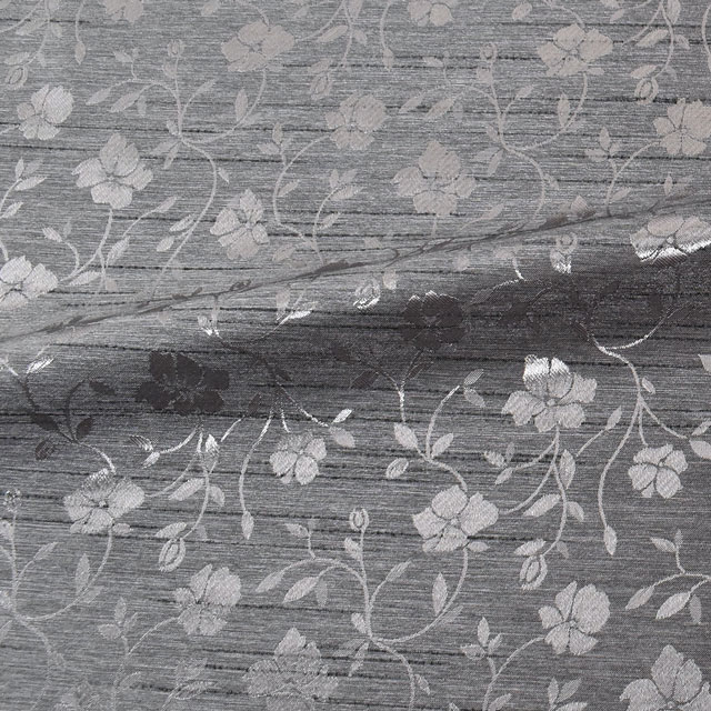 3.ダークグレー