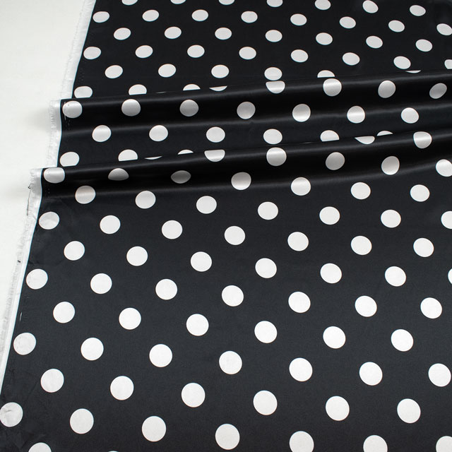 生地 水玉サテン(170606) 1.BK 10Af09_