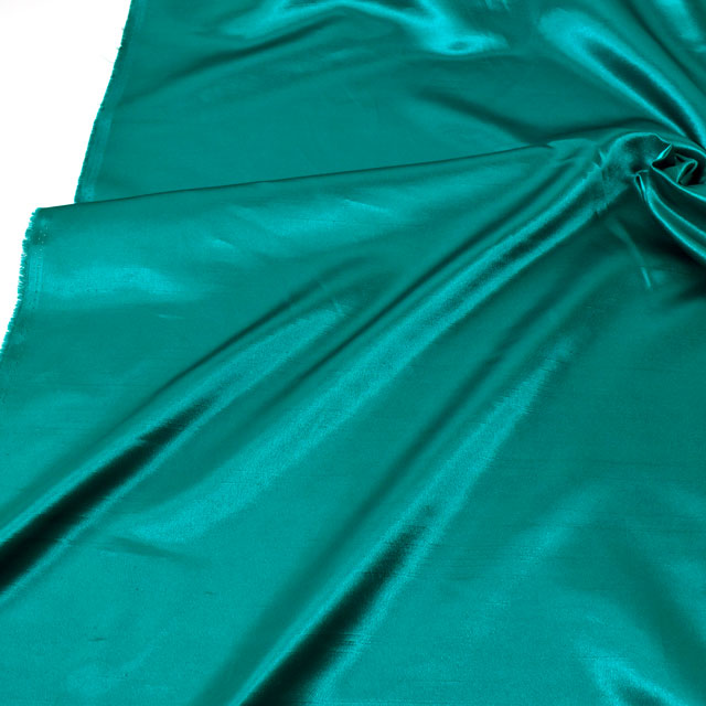 生地 バックサテンシャンタン(634) 15.グリーン 10Ae08_