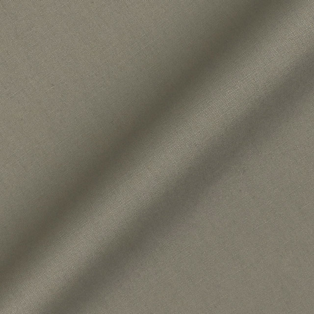 80.デザートグレー