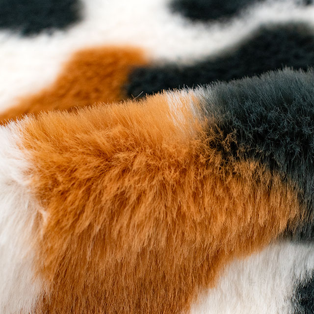 生地 アニマルボア うし 約140cm幅×100cmカット(75605-1) C.ブラウン/ブラック 14yy88_