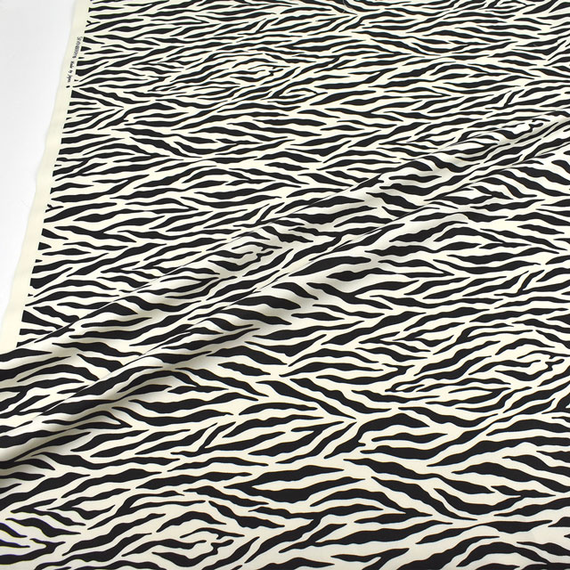 生地 ツイルプリント ゼブラ柄(88306Z) 2-1.白×黒 09Bk23_