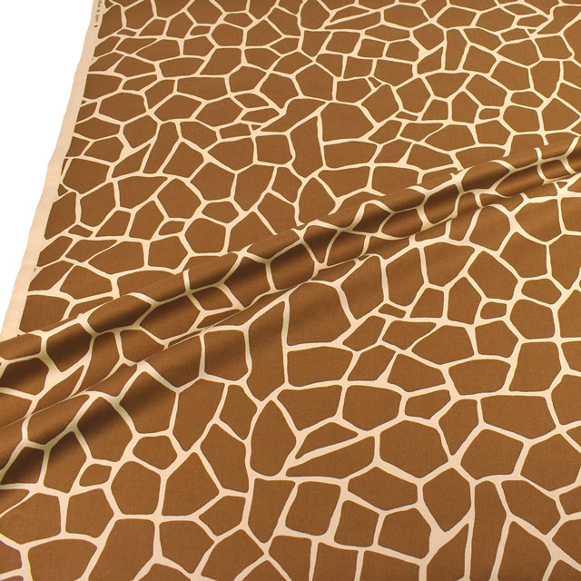 生地 ツイルプリント キリン柄(88306Z) 3-1.ベージュ×茶 09Bk23_