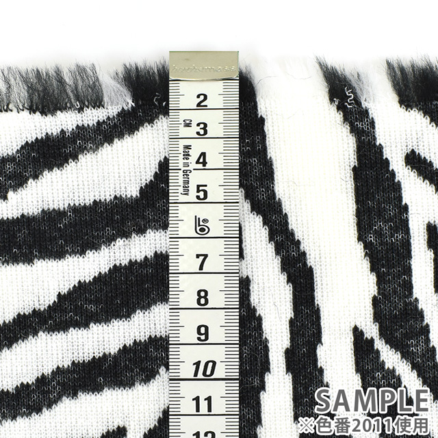 生地 アニマルボア/ゼブラ柄(9039) 2011.白/黒 10Bn99_