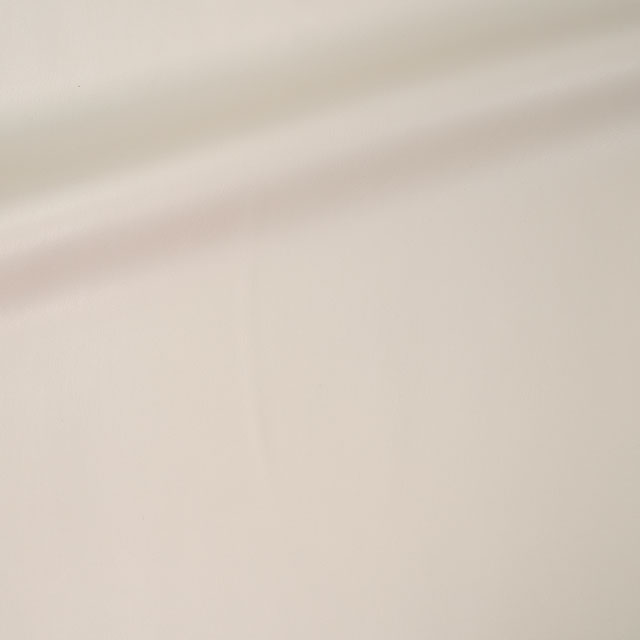 16.エクリュベージュ