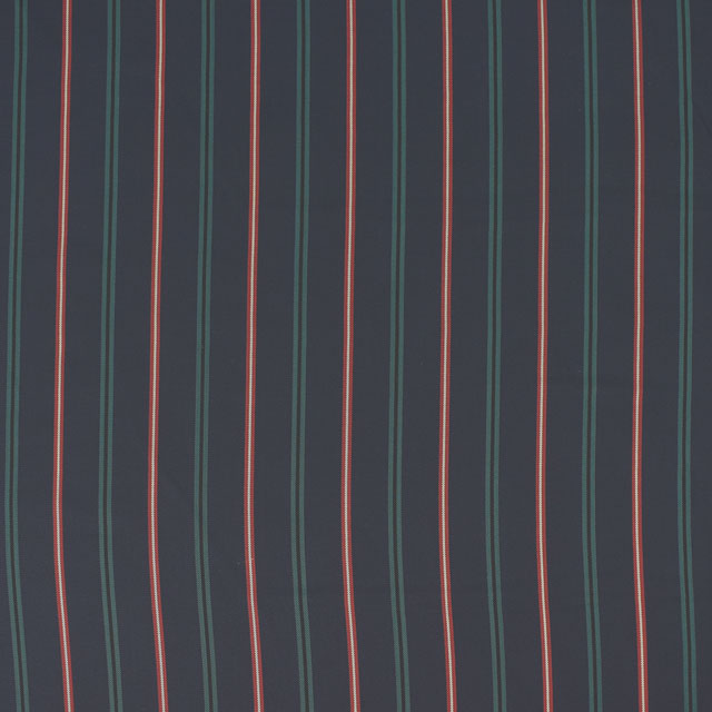 133.紺地×赤・緑