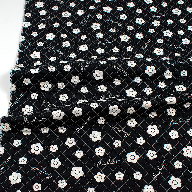 生地 MARY QUANT-マリー・クヮント- スモールフラワー/キルティング(AQ10201) 1E.ブラック 09Bi19_