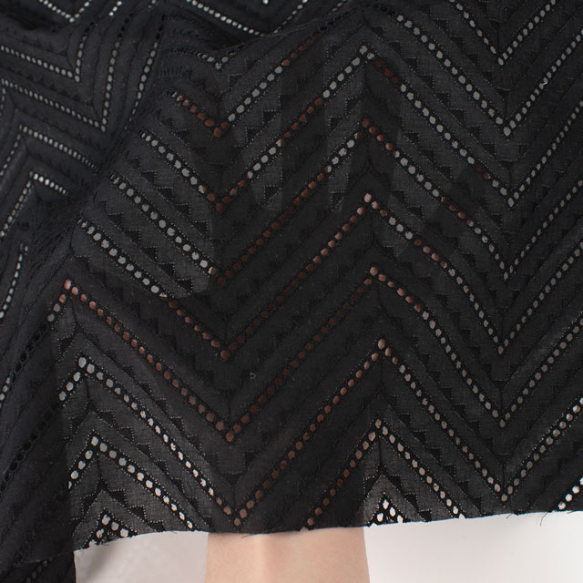 生地 綿エンブレース 幾何学模様(AL1207) 99.ブラック 10Ac04_