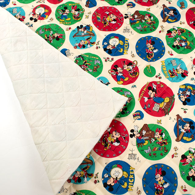 生地 BTSシリーズ ミッキー&フレンズ/キルティング(GRQ-1140) 1A.ベージュ 09Zz99_