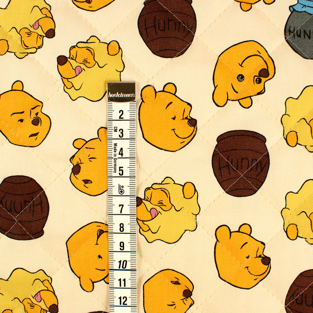 生地 BTSシリーズ くまのプーさん/キルティング(GRQ-1143) 1A.ベージュ 09Bi19_