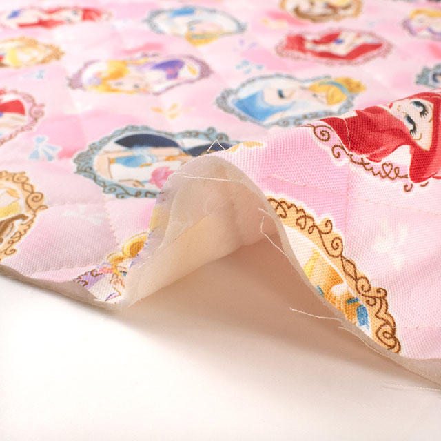 生地 BTSシリーズ ディズニープリンセス/キルティング(GRQ-1144) 1A.ピンク 09Zz99_