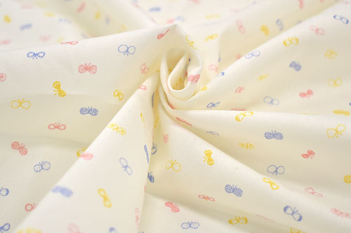 生地 ホーミーコレクション ちょうちょ(DH13096S) A.オフホワイト系 09Aa01_