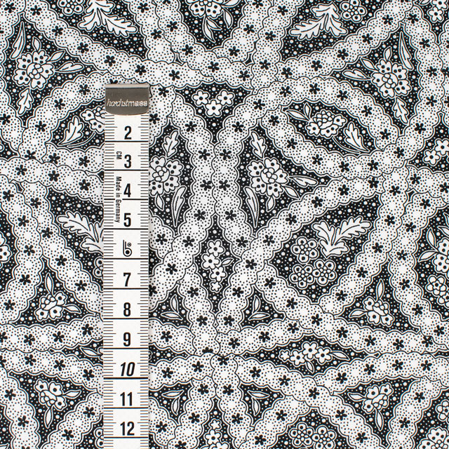 生地 LIBERTY FABRICS リバティ・ファブリックス タナローン 2024SS THE LIBERTY KALEIDOSCOPE Endless Love エンドレス・ラブ(24-3634119) 24BU.ブラック 09Ac03j