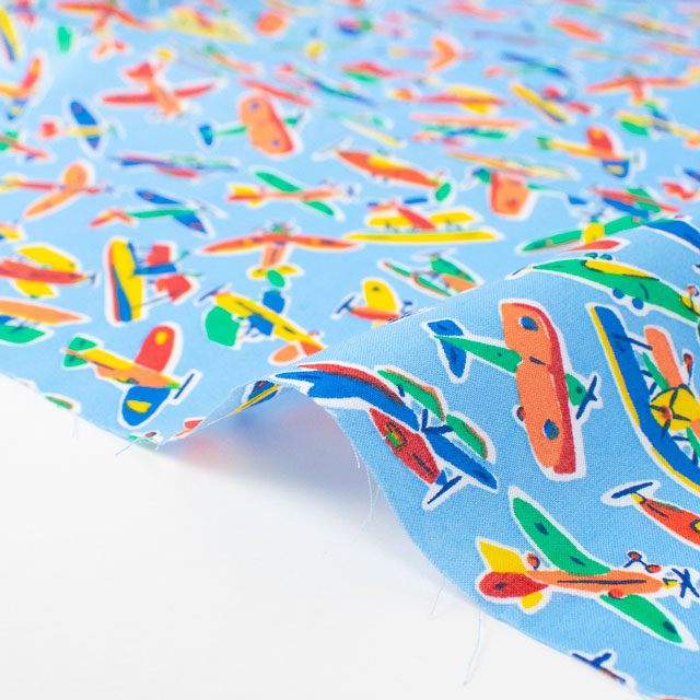 生地 LIBERTY FABRICS リバティ・ファブリックス タナローン 2024SS THE LIBERTY KALEIDOSCOPE Mile's Adventure マイルズ・アドベンチャー(24-3634196) 24BU.ブルー 09Ac03j