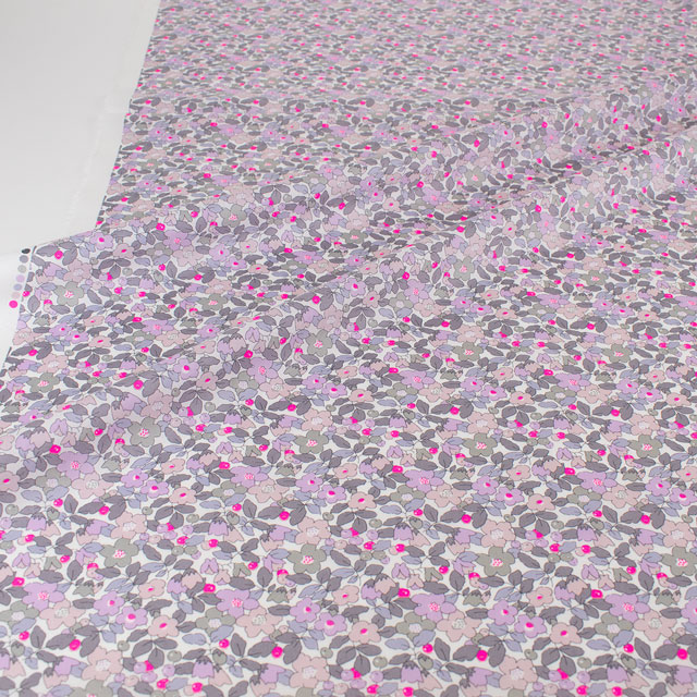 生地 LIBERTY FABRICS リバティ・ファブリックス タナローン 2024SS Neon Liberty Betsy Berry ベッツィ・ベリー(20-36302107N) J24A.グレー×ピンク 99Zz99j