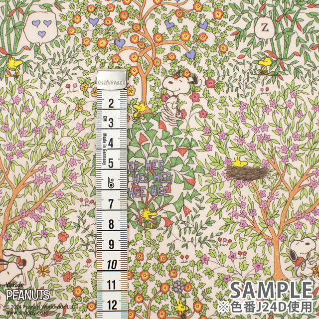 生地 LIBERTY FABRICS リバティ・ファブリックス タナローン PEANUTS(TM) COLLECTION Woodstock Day ウッドストック・デイ(DC33936) J24A.グリーン×ブルー 09Ac03j