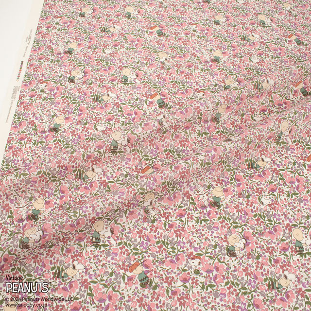 生地 LIBERTY FABRICS リバティ・ファブリックス タナローン PEANUTS(TM) COLLECTION Charlie Brown's Flowers チャーリー・ブラウンズ・フラワーズ(DC33937) J24B.ピンク 09Ac03j