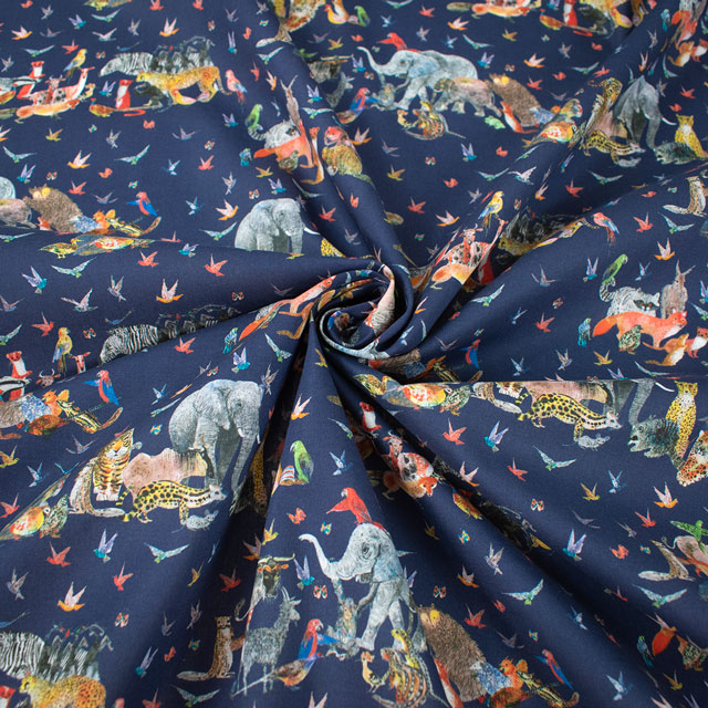 生地 LIBERTY FABRICS リバティ・ファブリックス タナローン 2024SS Wildsmith's Wonderful World Jungle Crumble ジャングル・クランブル(363J4201) 24AU.ネイビー 99Zz99j