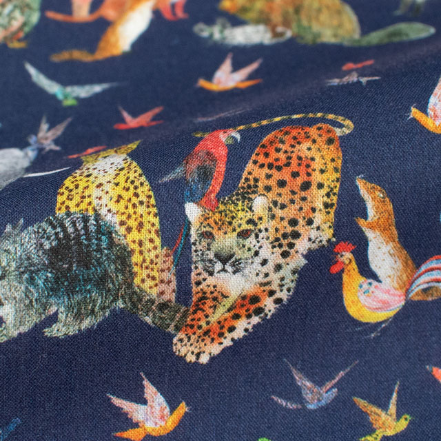 生地 LIBERTY FABRICS リバティ・ファブリックス タナローン 2024SS Wildsmith's Wonderful World Jungle Crumble ジャングル・クランブル(363J4201) 24AU.ネイビー 99Zz99j