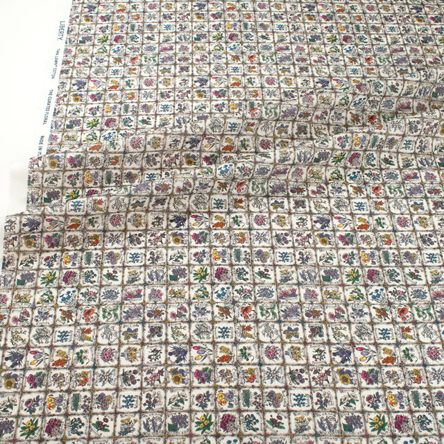生地 LIBERTY FABRICS リバティ・ファブリックス タナローン 2024AW THE CURATED FLORAL Language of Flowers ランゲージ・オブ・フラワーズ(24-3634225) 24AU.オフ 99Zz99j