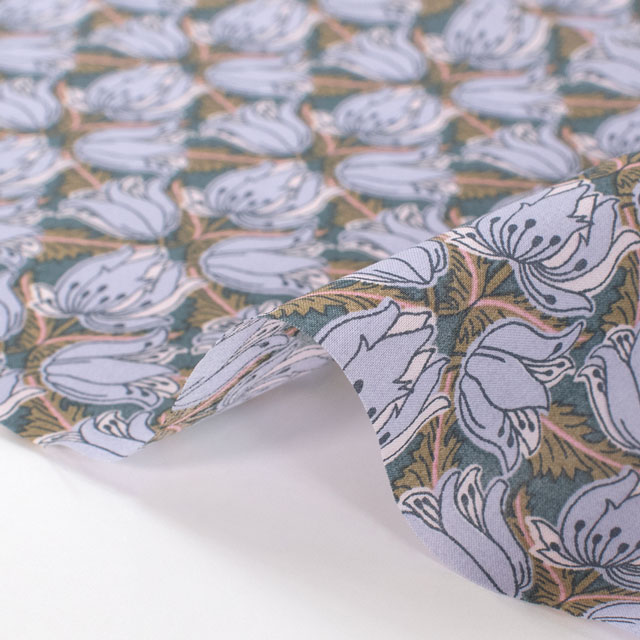 生地 LIBERTY FABRICS リバティ・ファブリックス タナローン 2024AW THE CURATED FLORAL Evelyn Trail エヴリン・トレイル(24-3634294) 24CU.パープル 99Zz99j