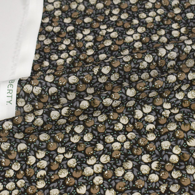生地 LIBERTY FABRICS リバティ・ファブリックス オーガニックタナローン 2024AW Organic Garden Dotty Lottie ドッティ・ロッティ(24-157J920) 24DU.ブラック 09Ac03j