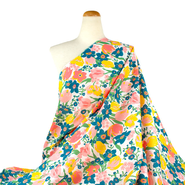 生地 LIBERTY FABRICS リバティ・ファブリックス タナローン 2025SS Retold 150th Anniversary Collection Mariana's Bouquet マリアナズ・ブーケ(25-3635131) 25CU.パステル 09Ac03j