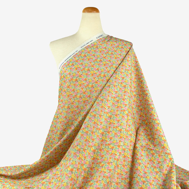 生地 LIBERTY FABRICS リバティ・ファブリックス タナローン 2025SS Retold 150th Anniversary Collection Swift's Song スウィフツ・ソング(25-3635161) 25BU.パステル 09Ac03j