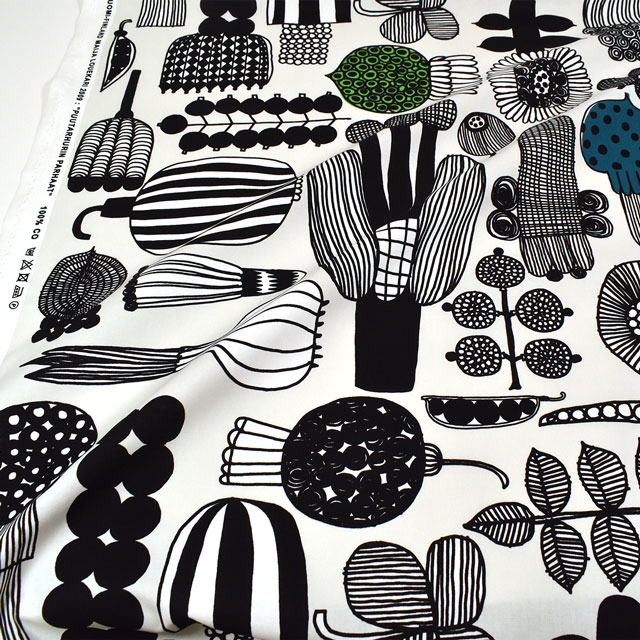 生地 marimekko-マリメッコ- プータルフリンパルハート (063310) 960.ライトグレー 09Ac04_