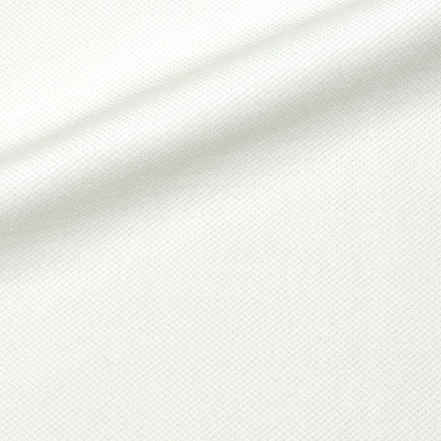 2.オフホワイト