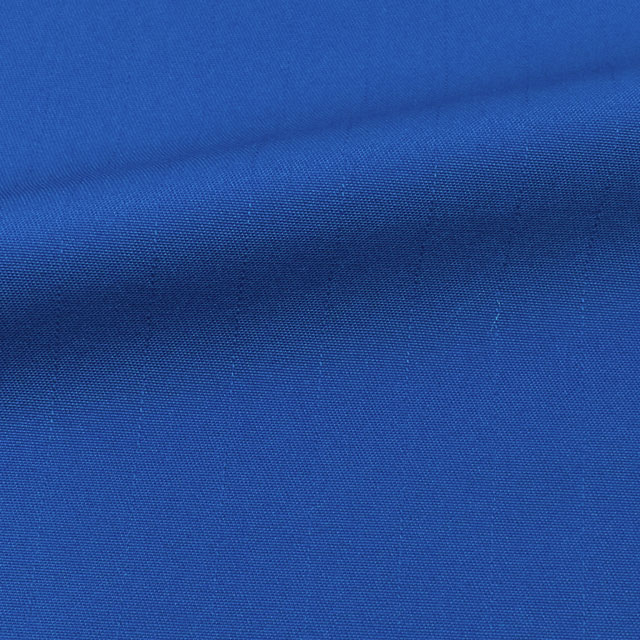 18.ロイヤルブルー