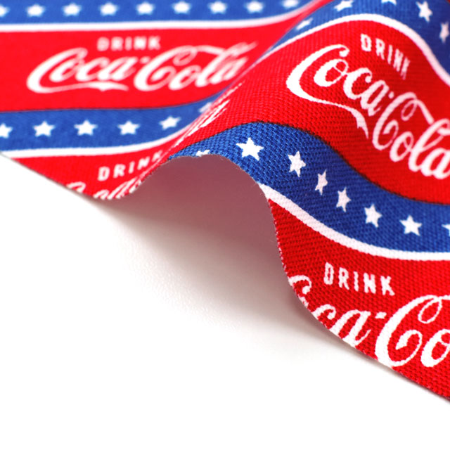 カットクロス お菓子コラボプリント生地 コカ・コーラ ロゴ/オックス(okashi1M) レッド 99Zz99_