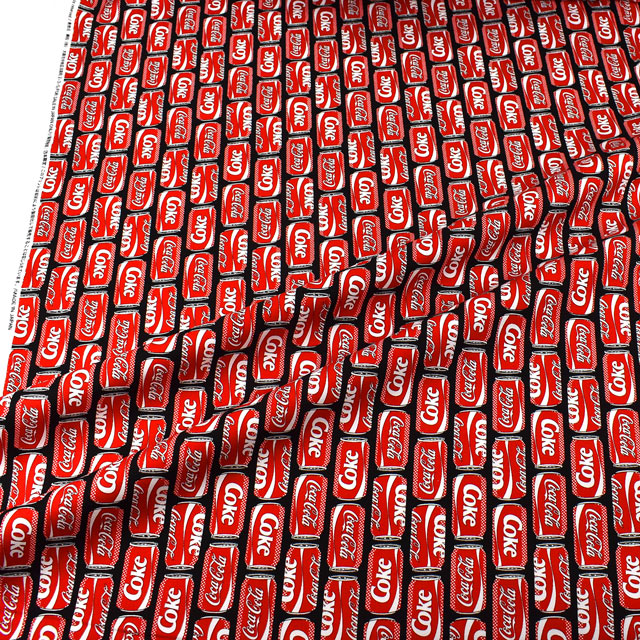 カットクロス お菓子コラボプリント生地 コカ・コーラ缶/オックス(okashi1M) ブラック 99Zz99_