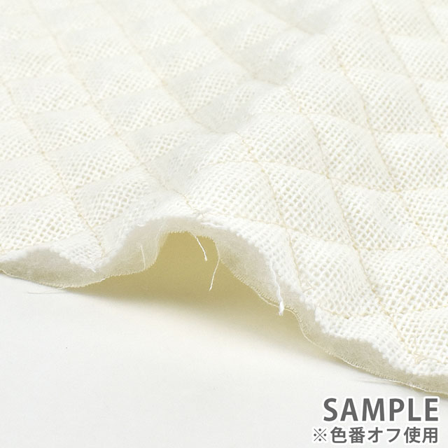 キルティング生地 ピュアクロスキルト(Q8000N) オフ 09Bi19_