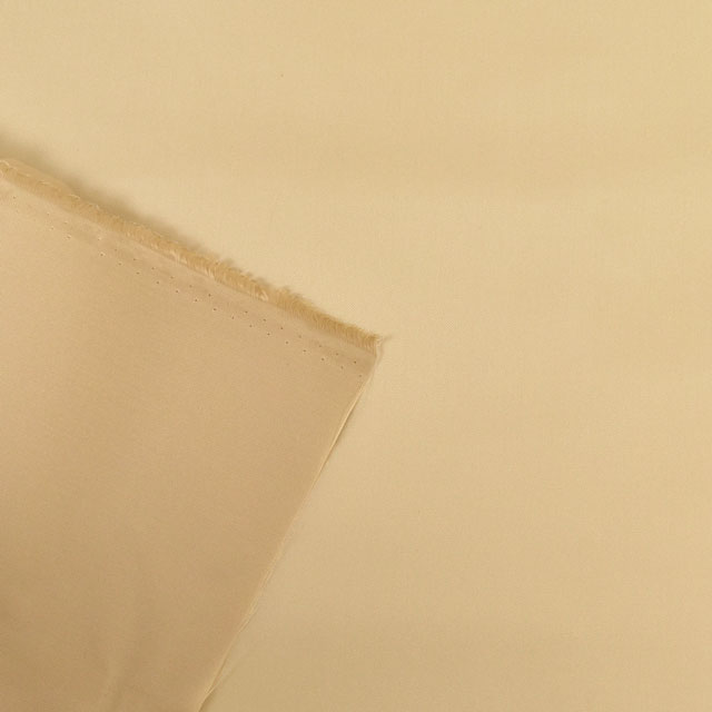 7.ライトベージュ