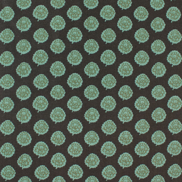 110C.チャコール