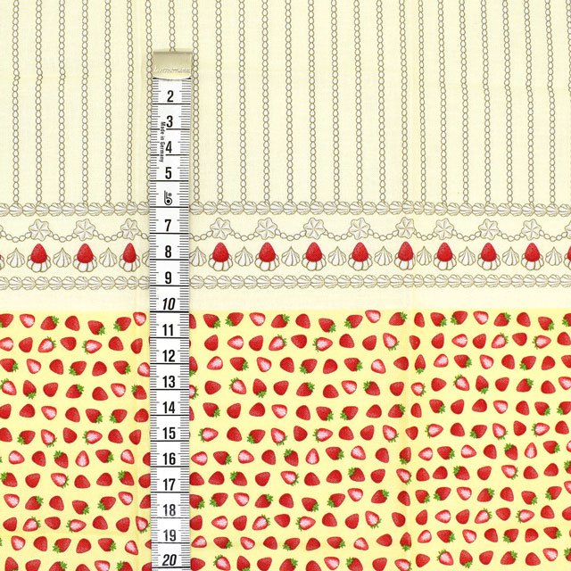 カットクロス ちいさな世界のちいさな生地(TTF-20) ストロベリー 06Ab99_