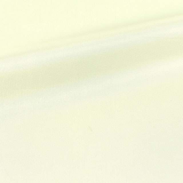 13.うすクリーム