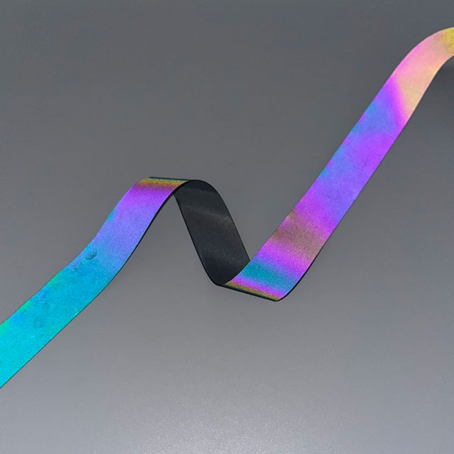 LIGHT FORCE（R） オーロラリフレクターテープ 20mm（LFUC9000-200BK） ブラック 08Be19j